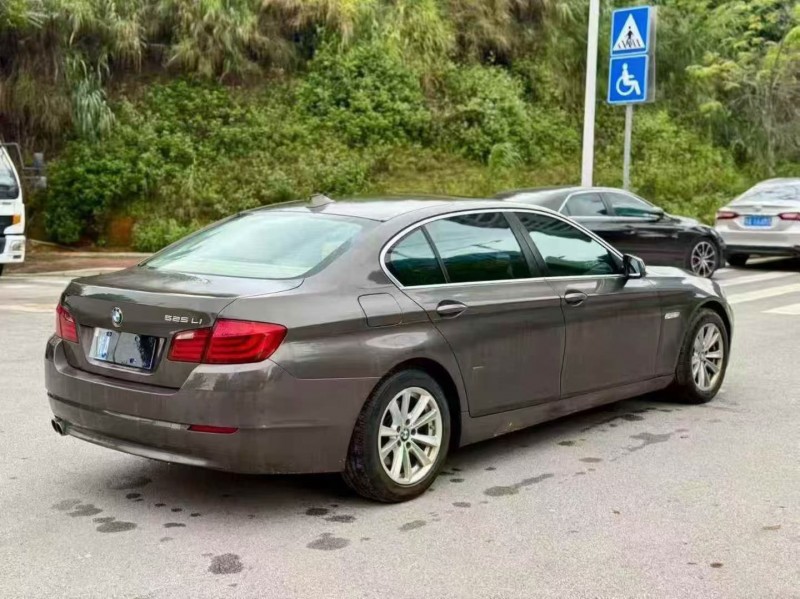 梧州12年宝马5系7