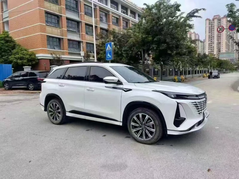 北海24年长安汽车CS752