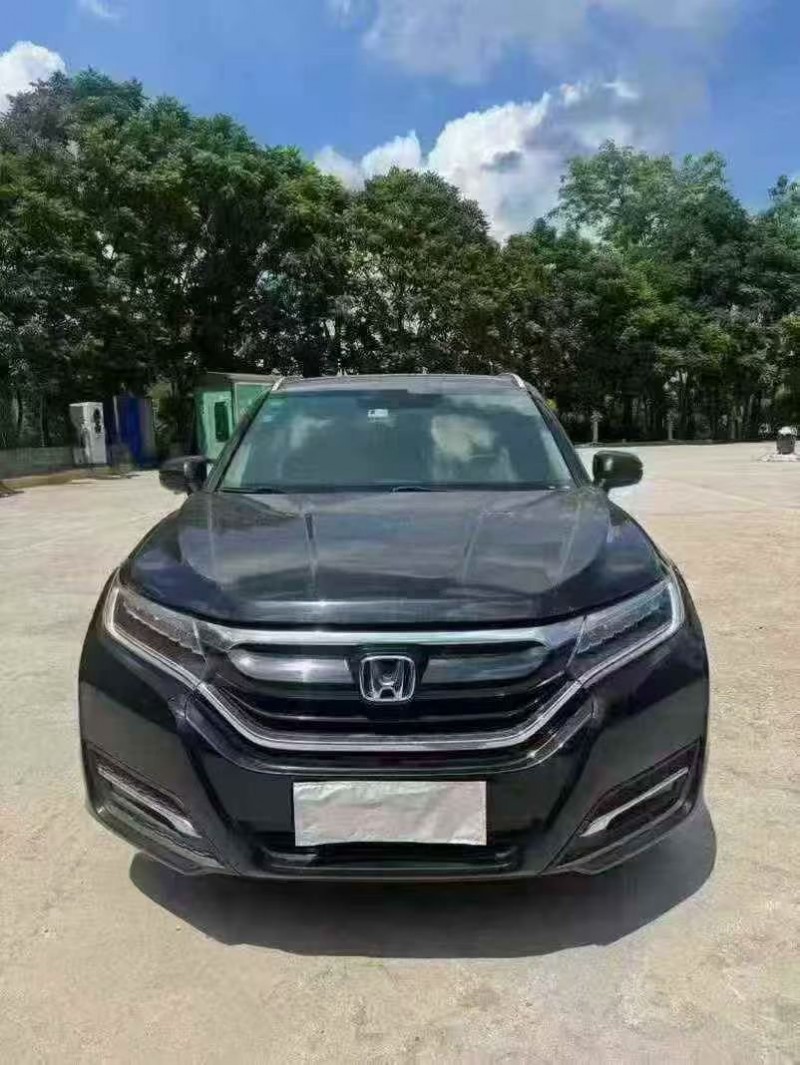 玉林18年本田URV1