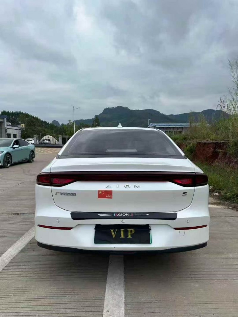 桂林24年传祺埃安S9