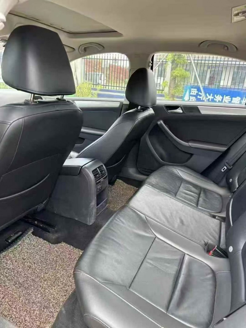 北海15年大众速腾4