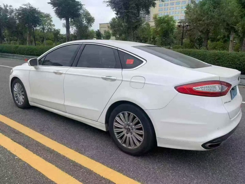 汕头16年福特蒙迪欧7