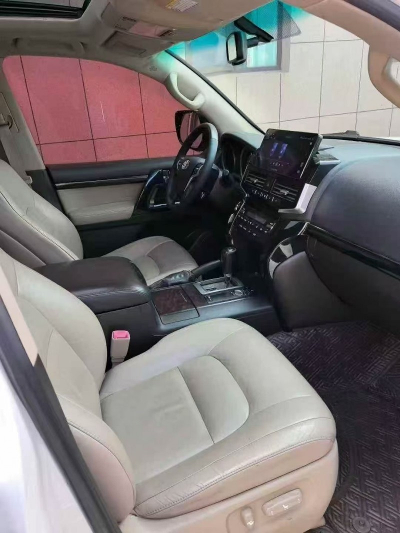 枣庄11年丰田兰德酷路泽6