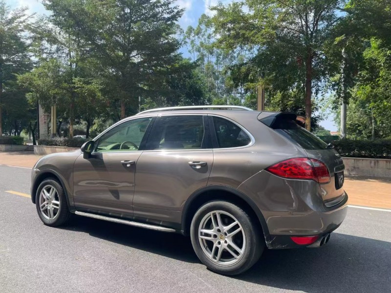 韶关13年保时捷卡宴7