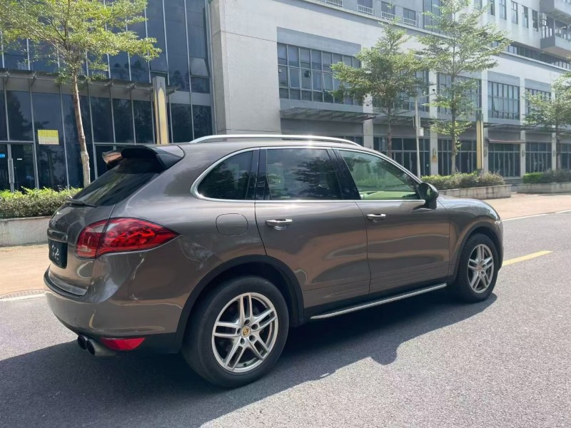 韶关13年保时捷卡宴8