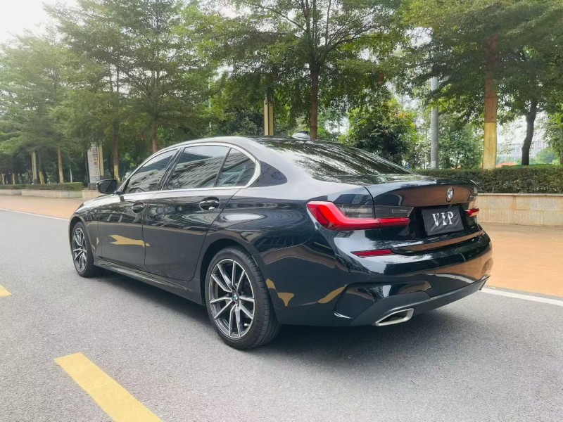 韶关22年宝马3系7