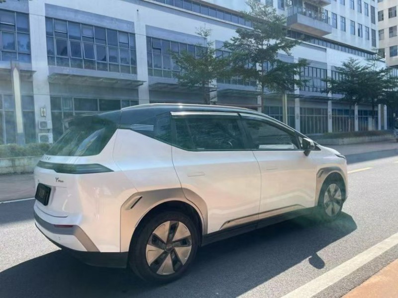 广州24年传祺埃安Y9