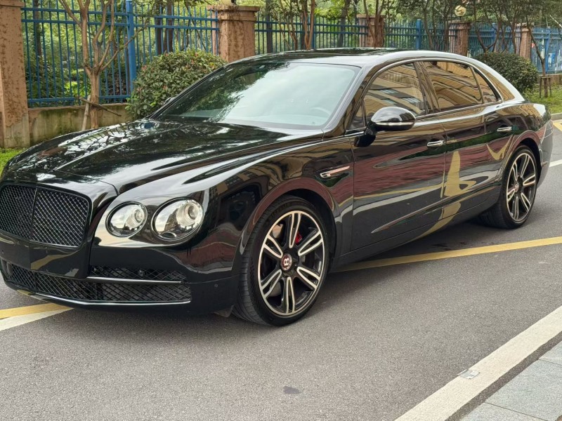 徐州16年宾利飞驰2