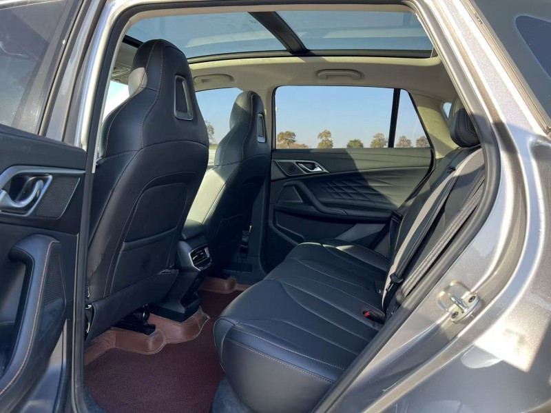 盐城23年荣威RX55