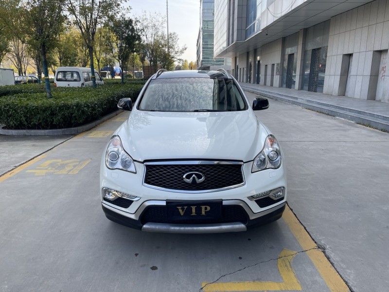 济宁17年英菲尼迪QX501