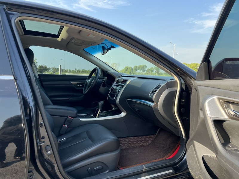 盐城15年日产天籁6