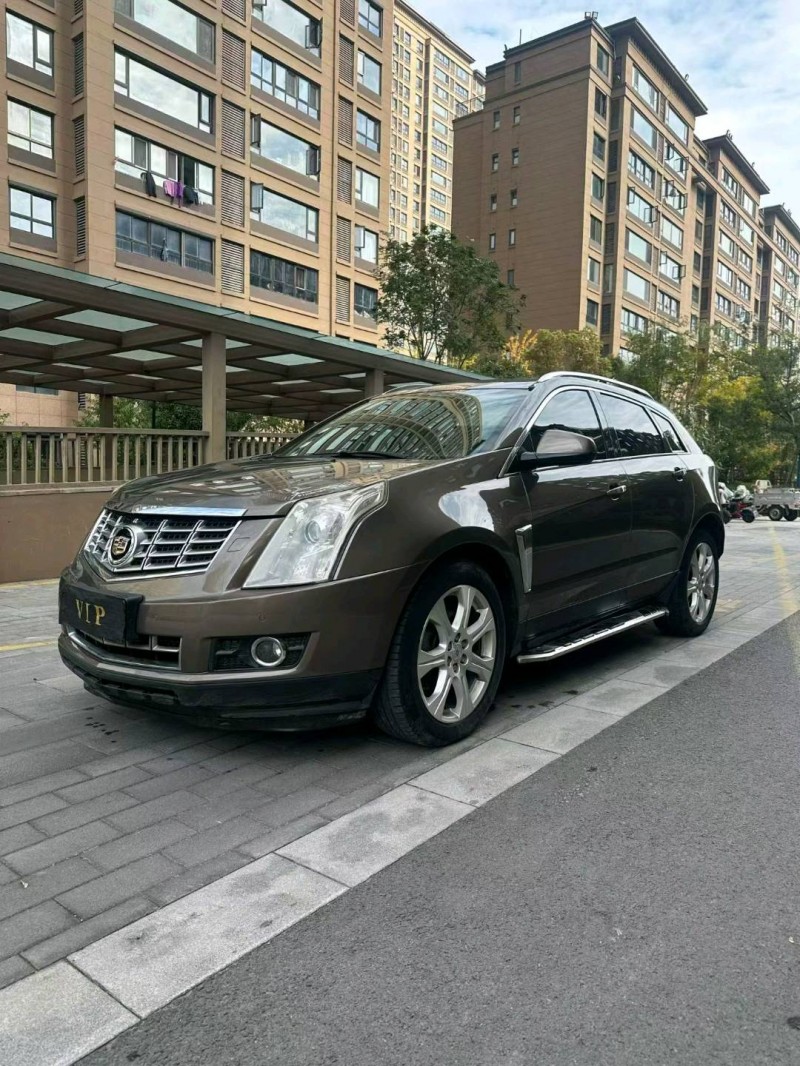 徐州14年凯迪拉克SRX3