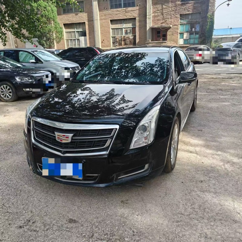 烟台17年凯迪拉克XTS3