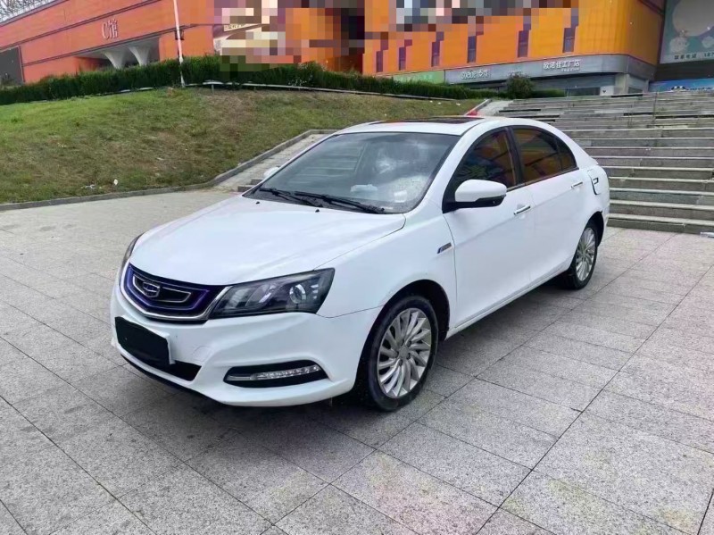 青岛17年吉利帝豪3