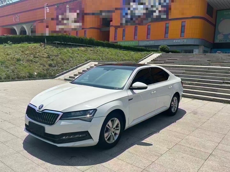 青岛22年斯柯达速派3