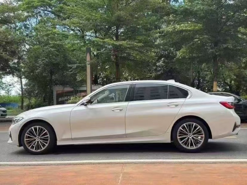 广州20年宝马3系7