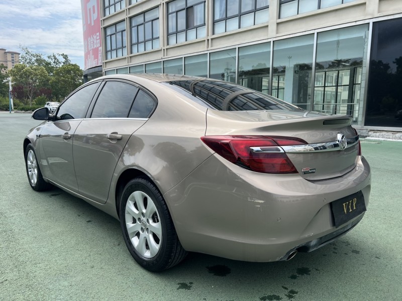 盐城17年别克君威9