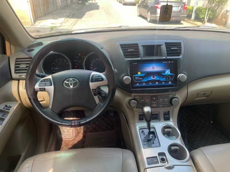 洛阳13年丰田汉兰达6