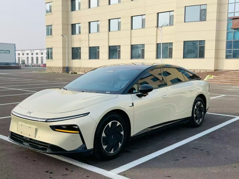 聊城25年小鹏汽车p73