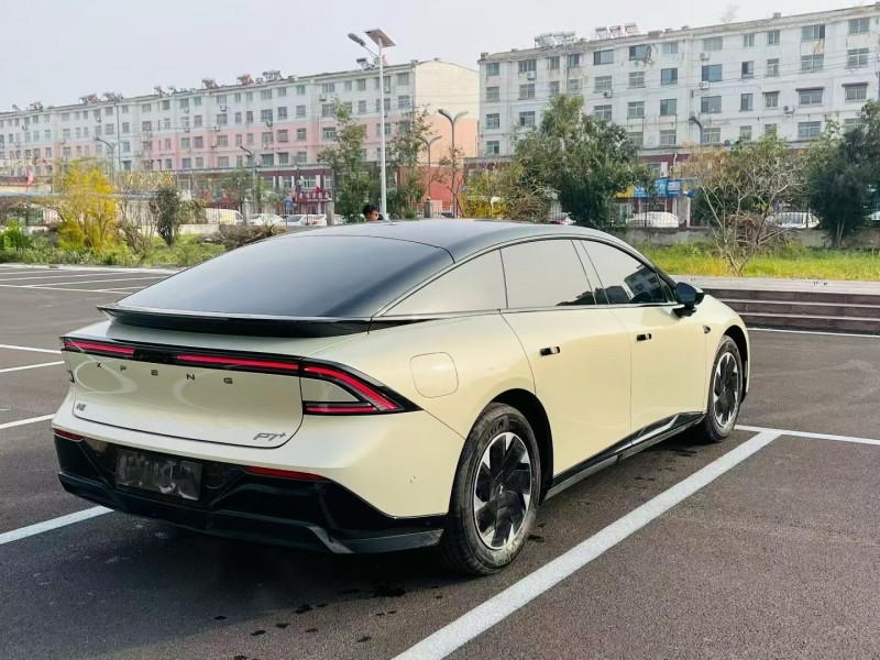 聊城25年小鹏汽车p78