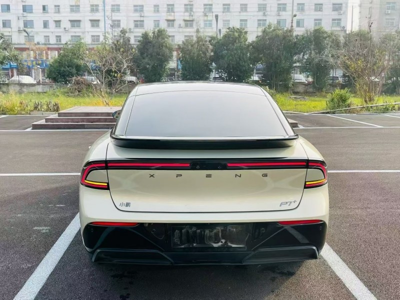 聊城25年小鹏汽车p79