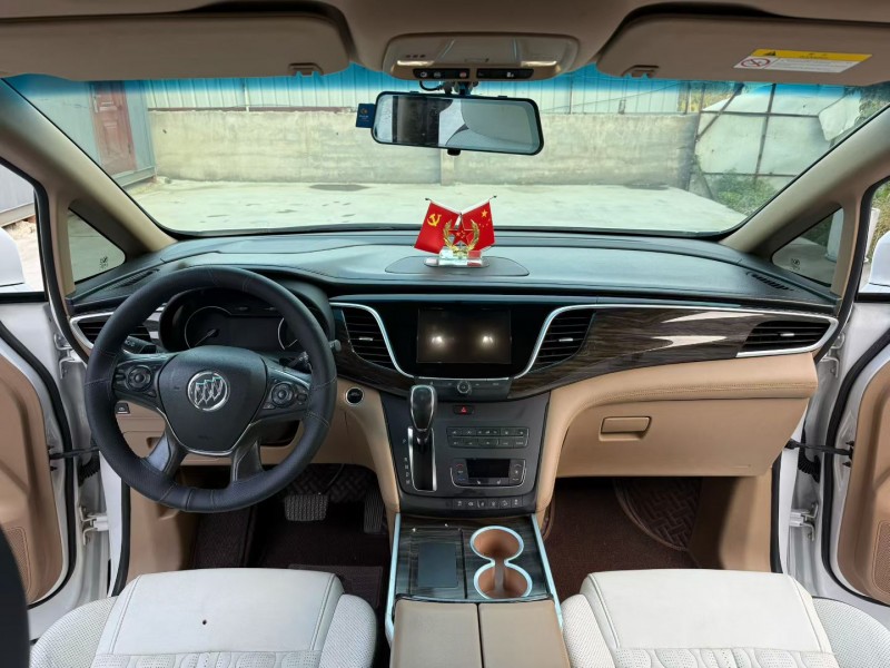 徐州19年别克GL89