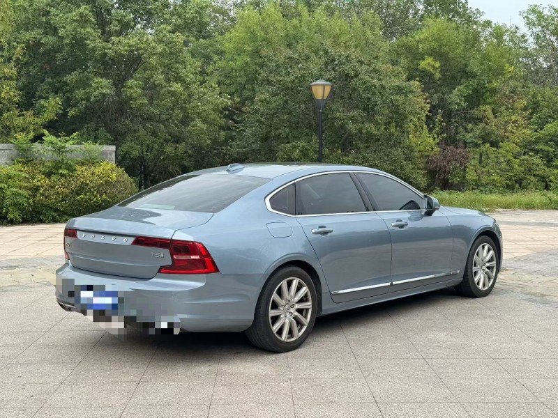 青岛19年沃尔沃S908