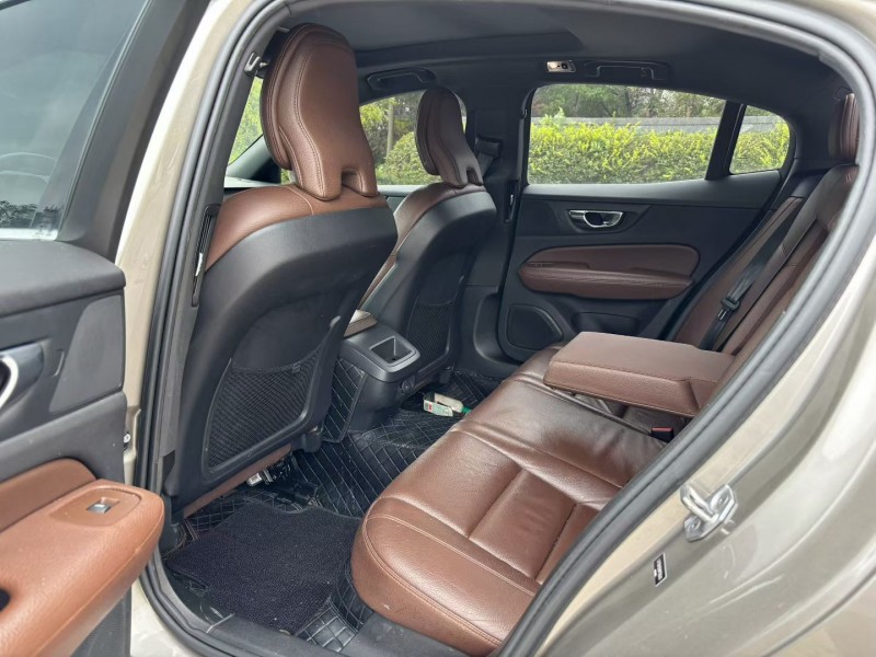 青岛21年沃尔沃S60L5