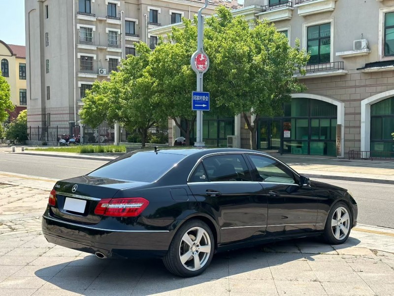 青岛13年奔驰E7