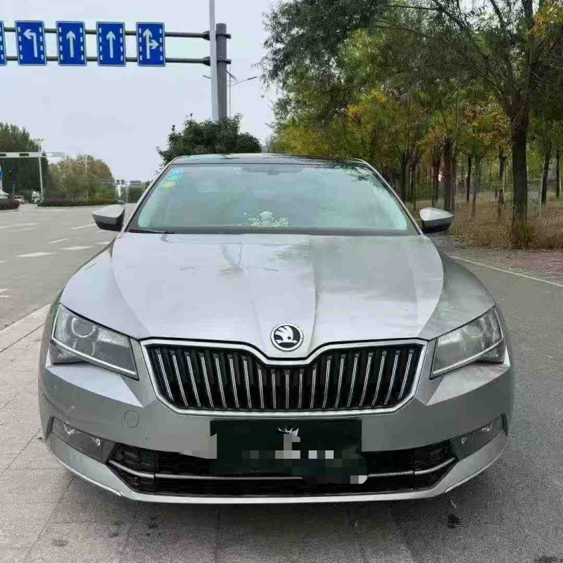 枣庄16年斯柯达速派1