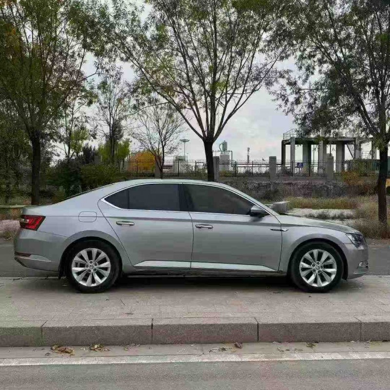 枣庄16年斯柯达速派7