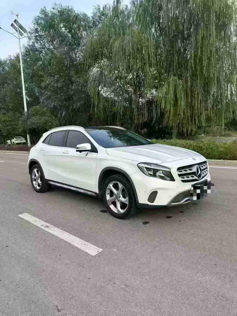 枣庄18年奔驰GLA2