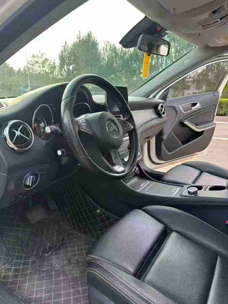 枣庄18年奔驰GLA4