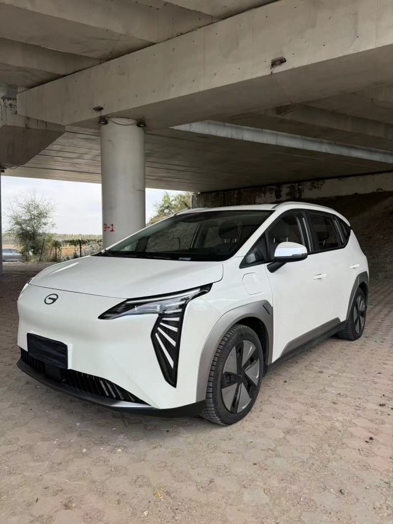 松原24年传祺埃安Y3