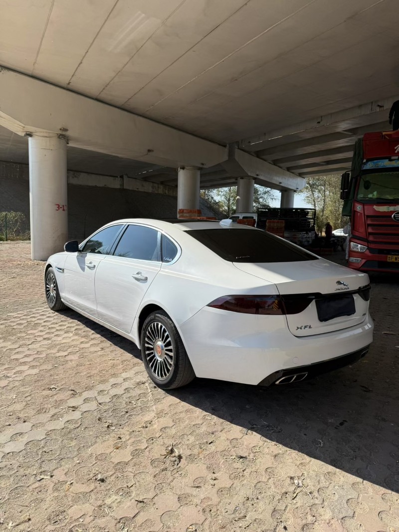 松原17年捷豹XFL8