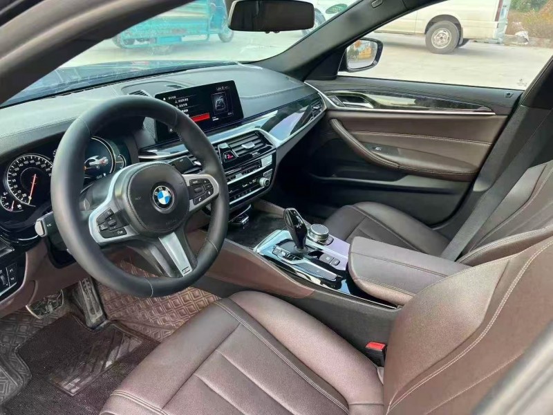 菏泽19年宝马5系4