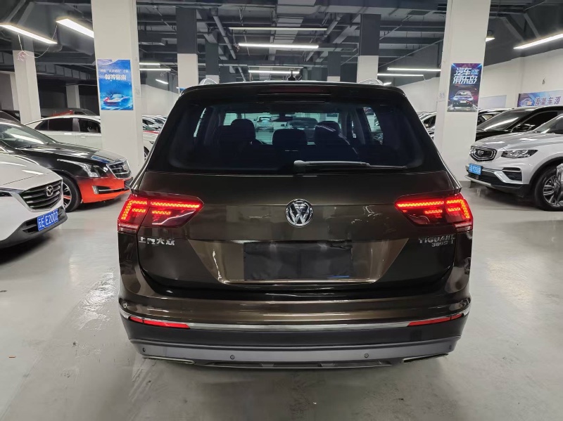 曲靖18年大众途观8