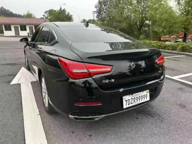 重庆20年红旗H56