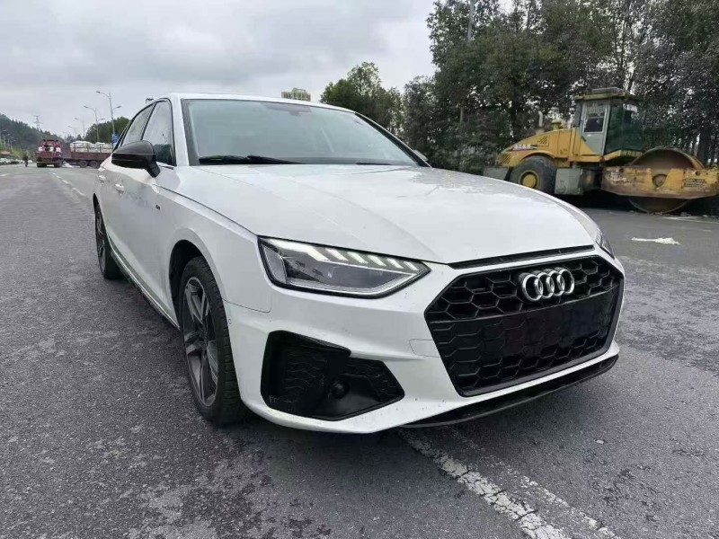 重庆23年奥迪A4L2