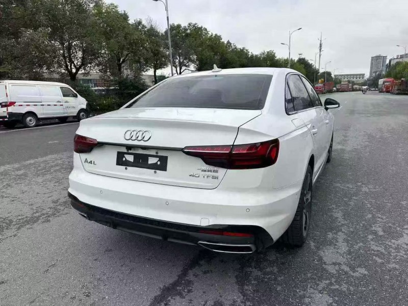 重庆23年奥迪A4L7