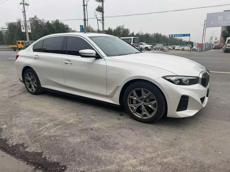 广州25年宝马i32