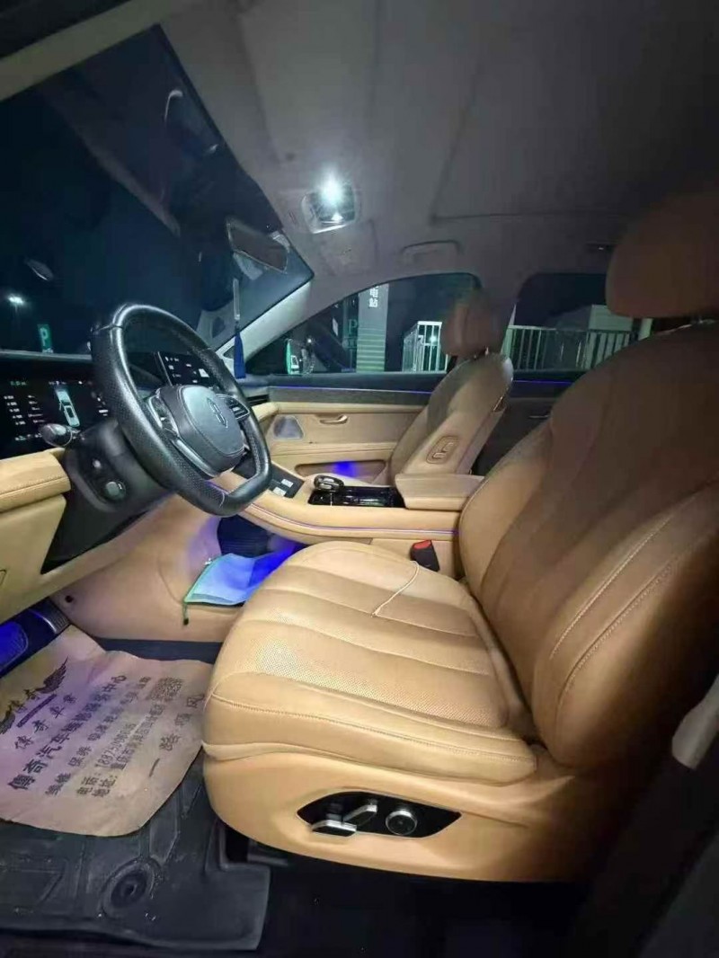 重庆22年华为智选问界5