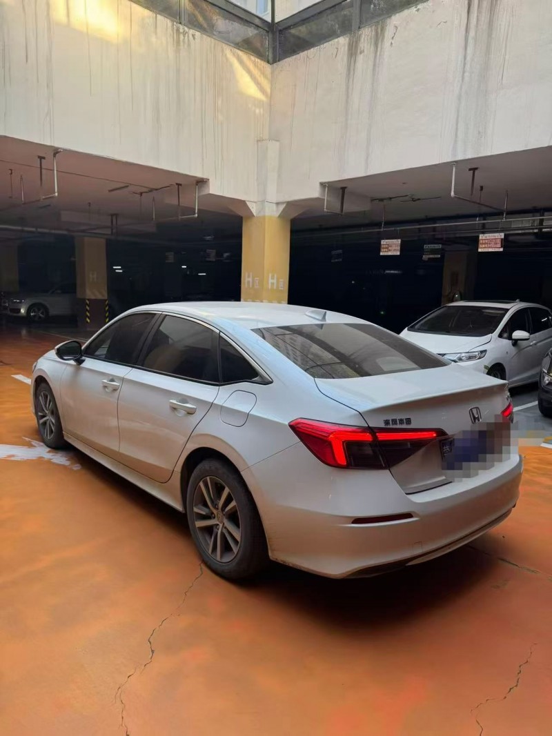 呼和浩特23年本田思域9