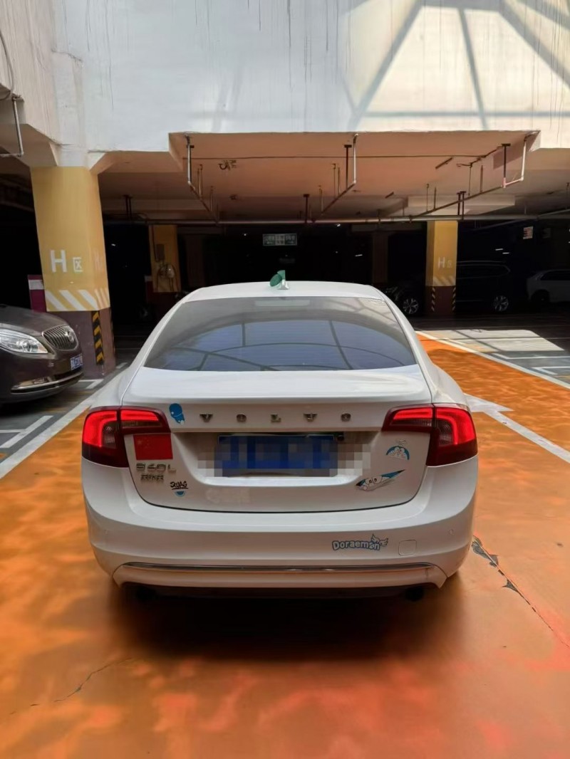 呼和浩特16年沃尔沃S60L8