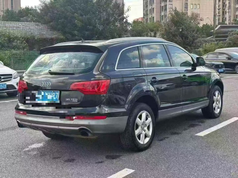 温州15年奥迪Q78