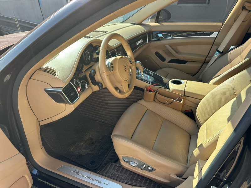 青岛15年保时捷帕拉梅拉4