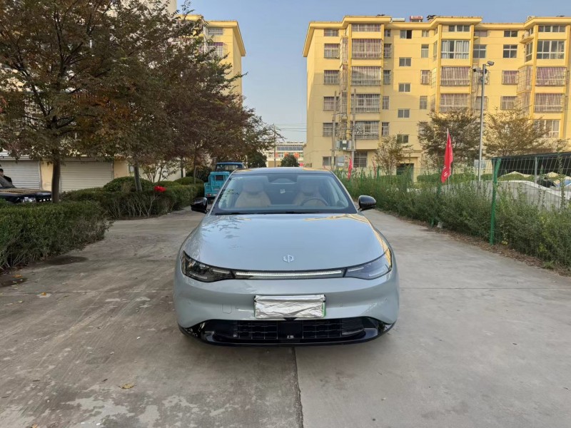 徐州24年零跑汽车C011