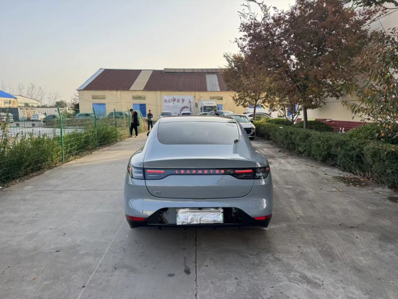 徐州24年零跑汽车C019