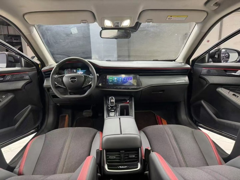 成都23年东风奕炫9