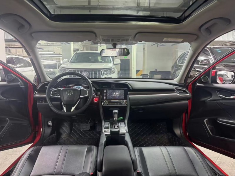 成都20年本田思域8